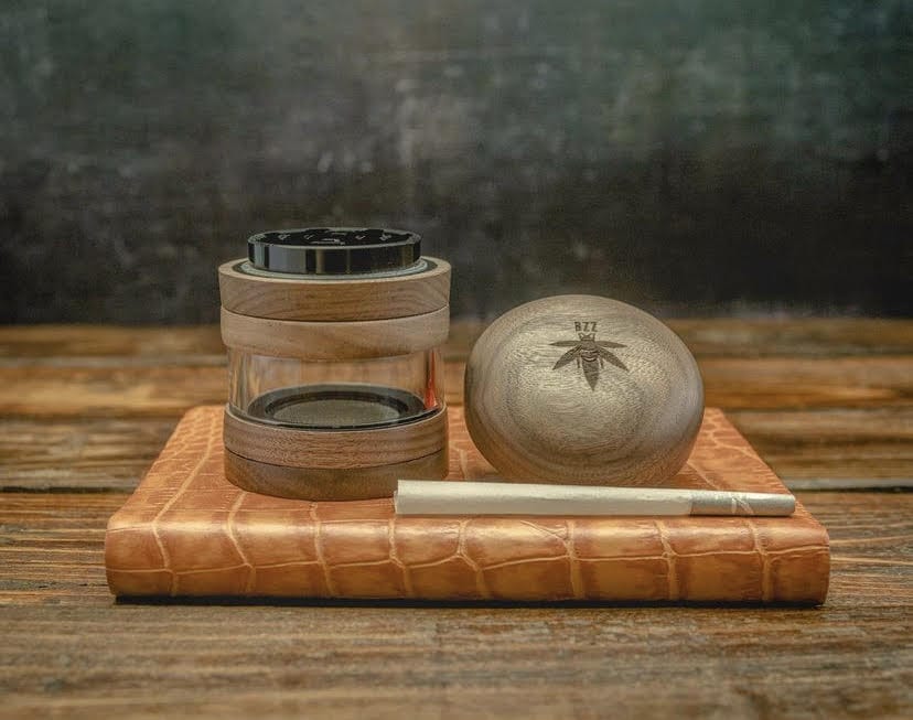 The Bzz 4 Piece Grinder