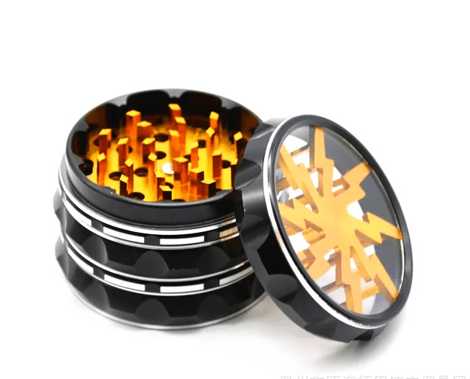 4 Piece Aluminum Lighting Teeth Grinder